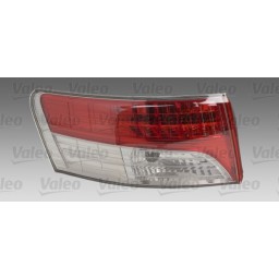 FANALE POSTERIORE DESTRO EST A LED TOYOTA AVENSIS 01/09 IN POI